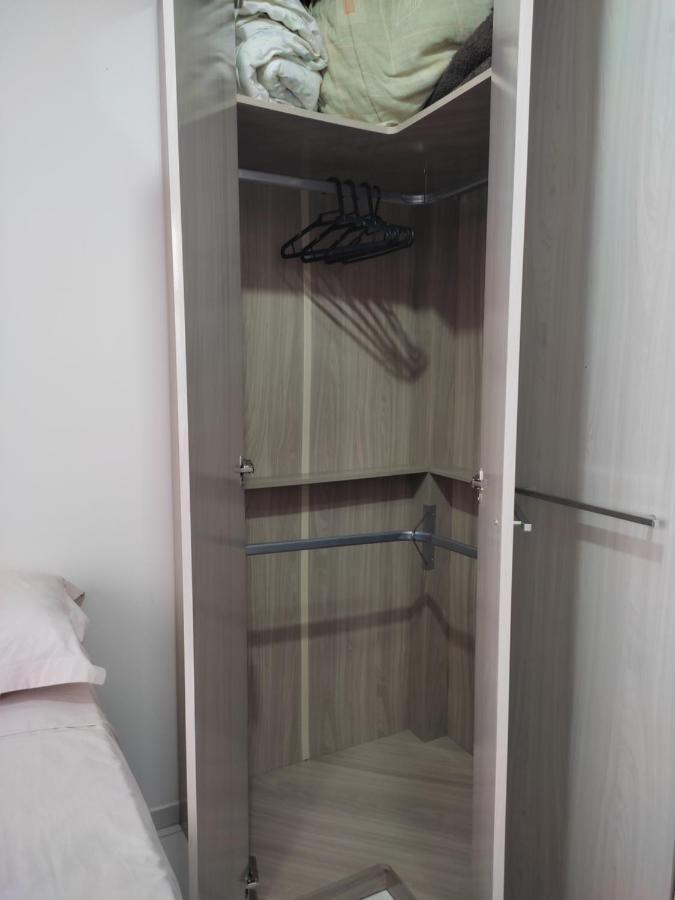 Um Quarto Em Casa Agradavel Pereque Zewnętrze zdjęcie