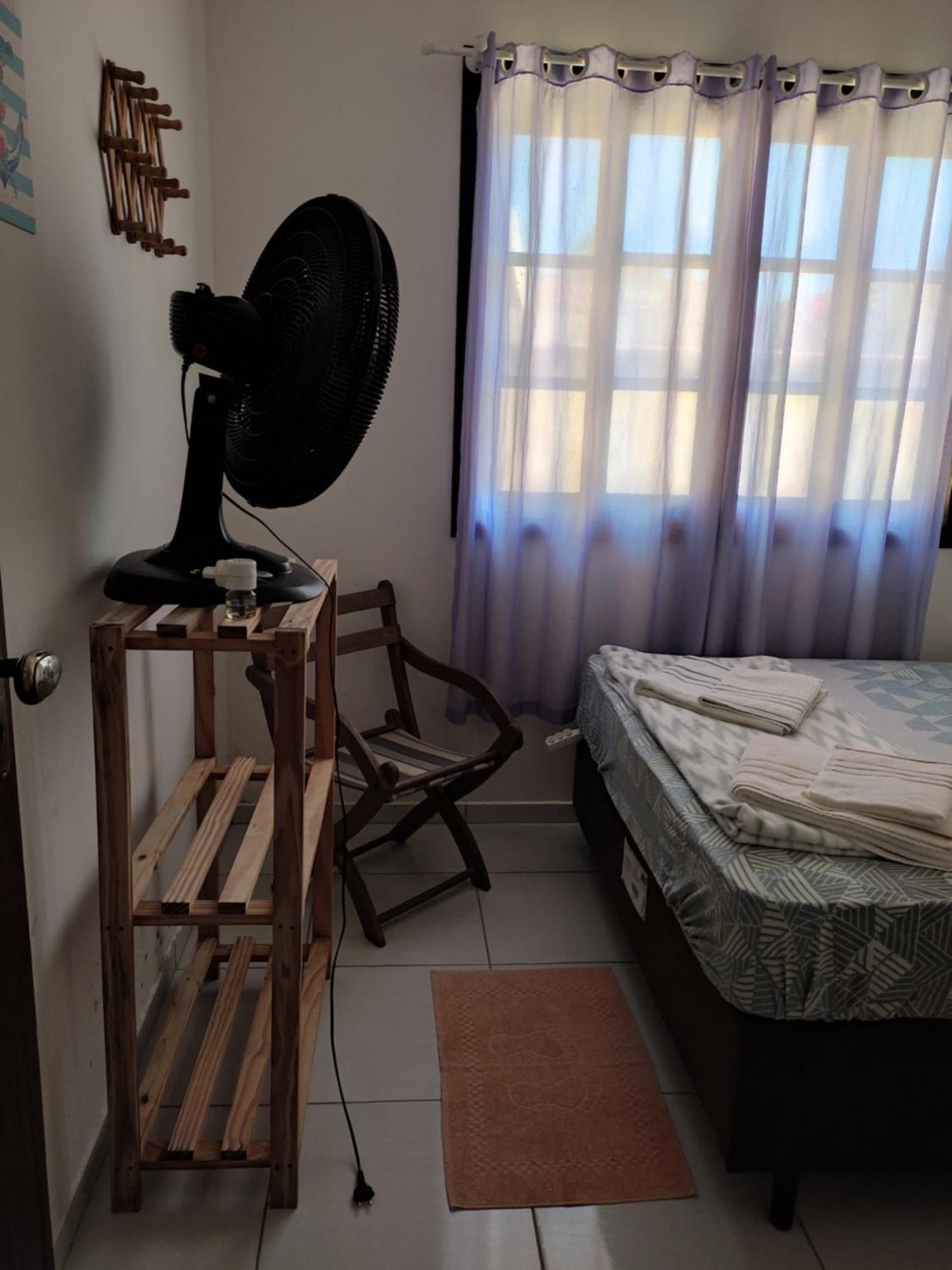 Um Quarto Em Casa Agradavel Pereque Zewnętrze zdjęcie